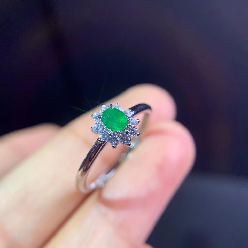 

Classic Silver Emerald Ring 3mm*4mm 0.1ct 100% Natural Emerald Silver Ring May Birthstone Ring Gift for Woman