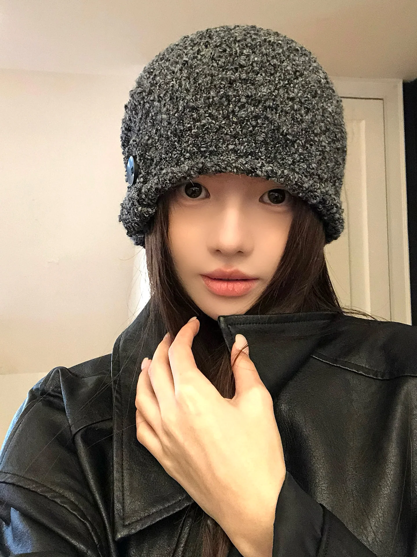 Simple Knitted Buttoned Women's Hat Autumn New Style Small Design Sense Cold Hat Fashionable Large Head Wrap Hat