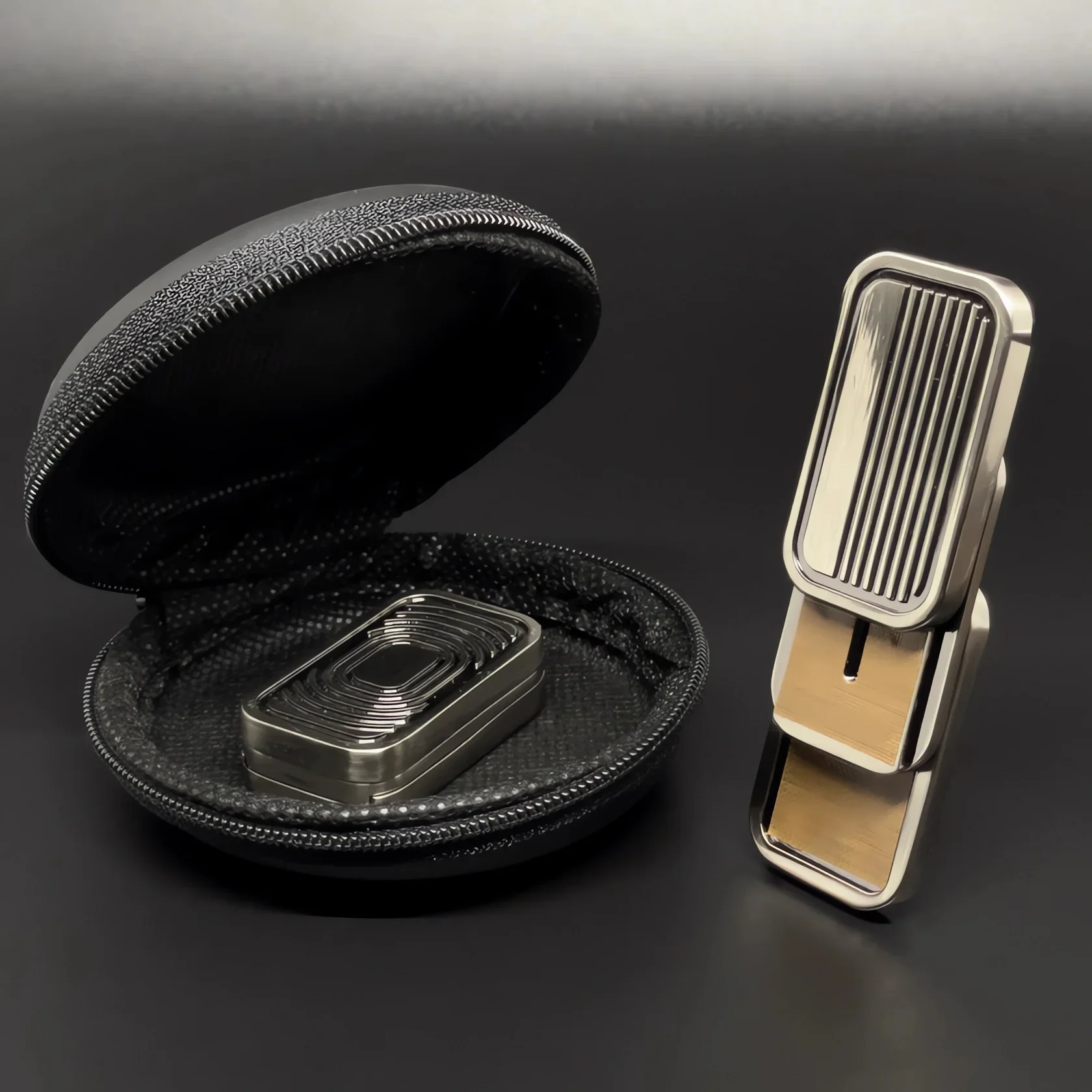 Potrójny Magnetyczny Suwak Antystresowy w Kształcie Aparatu, Metalowy Suwak do Naciskania na ADHD, Zabawka Antystresowa na Stres i Lęk