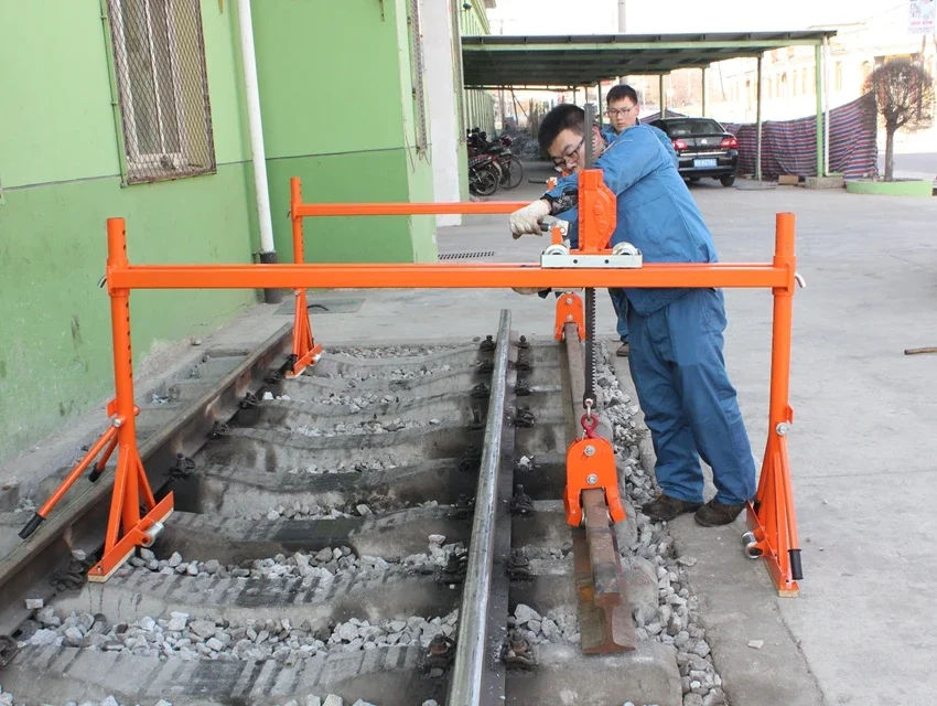 Aluminium alloy 1 ton rail carry gantry crane rail lifting device