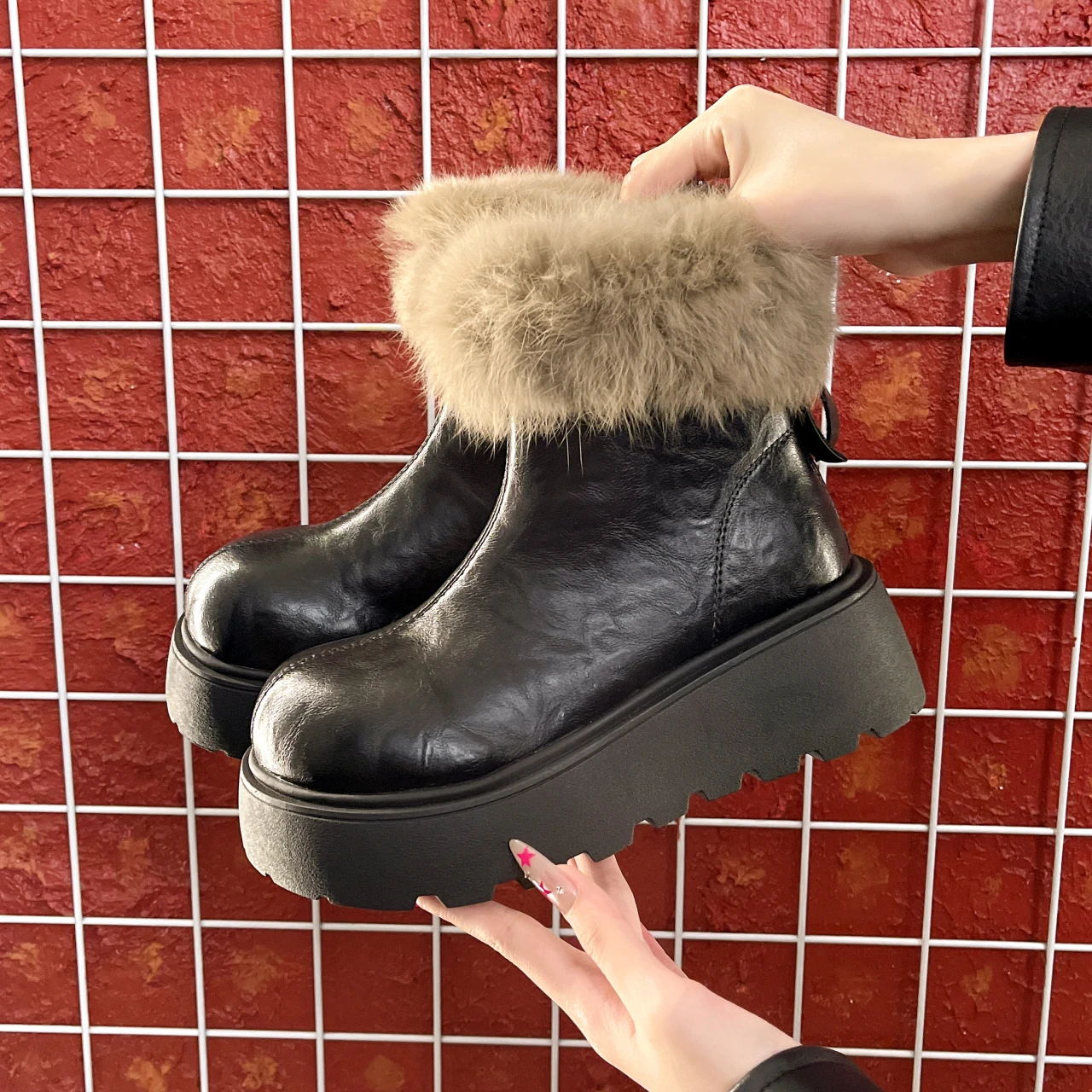 

Vintage Winter Platform Height Increase Women Snow Boots Fashion Non Slip Dress Shoes Street Style Fur Lining Short Botas Mujer