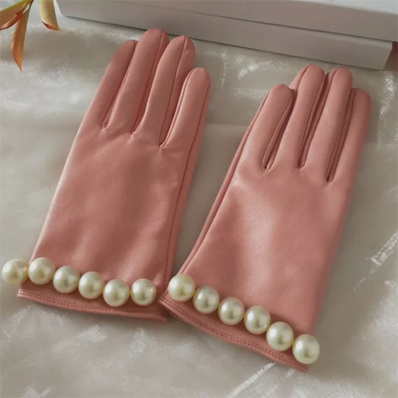 New Fashion Imitation Pearls Winter Women's Sheepskin Gloves Elegant Lady Touch Screen Warm Windproof Riding Gloves Mittens