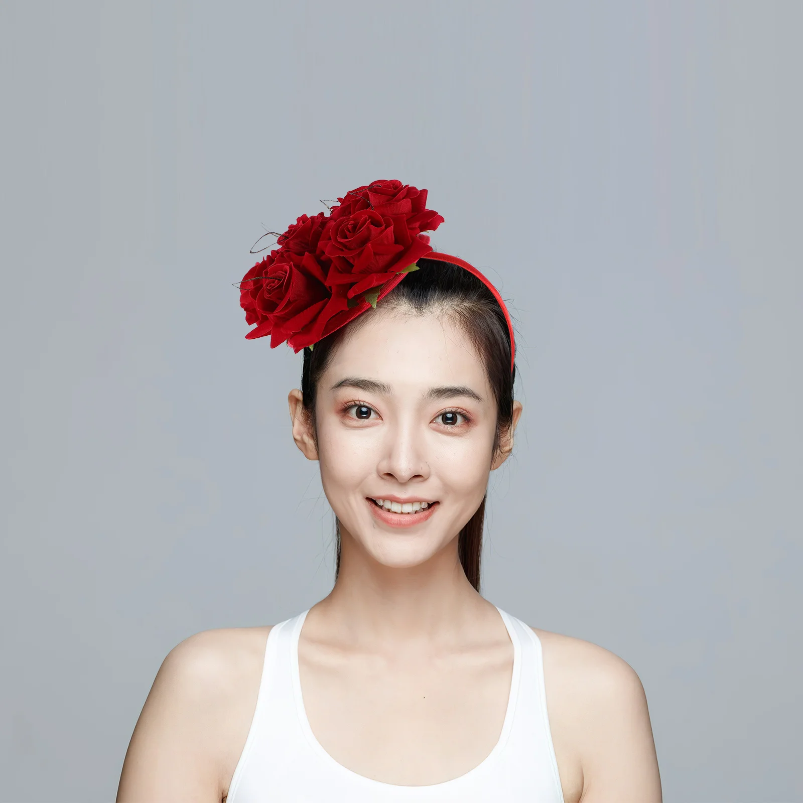 

Fabric Rose Headband Chic Party Hair Hoop Comfortable Non-Slip Design Fashionable Photo Prop for Adults Costume Dress Up