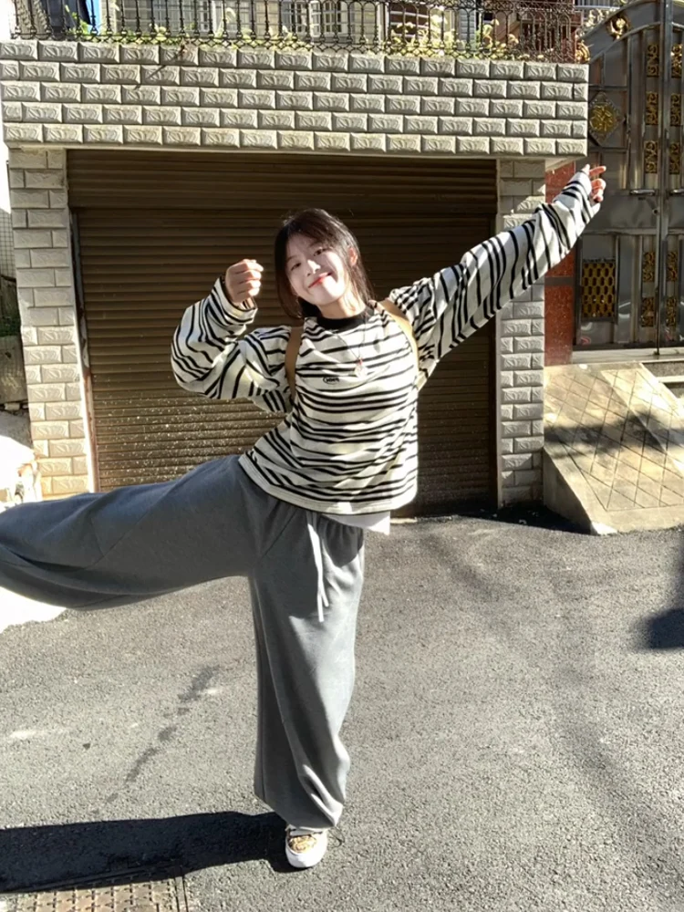 Retro American Tie Dye Long Sve T irt Frauen Casual Lazy Sle Lose Paar Tops Bla Weiß Streifen Aphic T