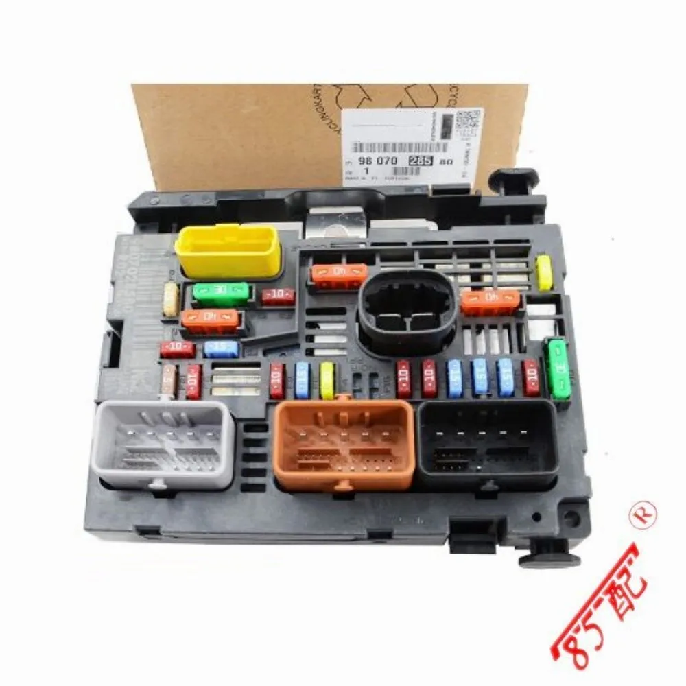 Brand New Genuine Engine Compartment Fuse Box Assembly BSM R02 R19 9807028580 For Peugeot 3008 407 Citroen C5 C4PICCASO