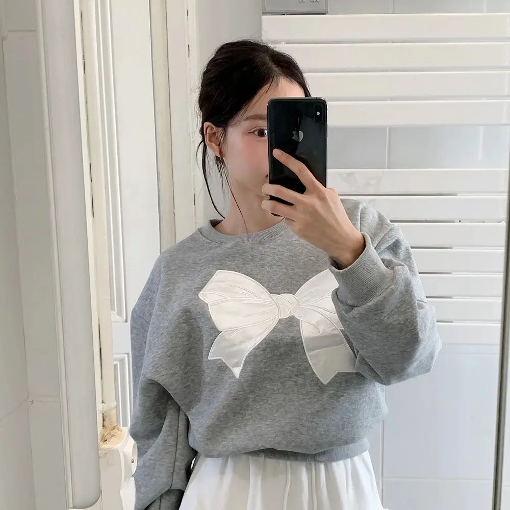 

Korean style Bow Embroidery Pullover Long Sleeve Sweater Women