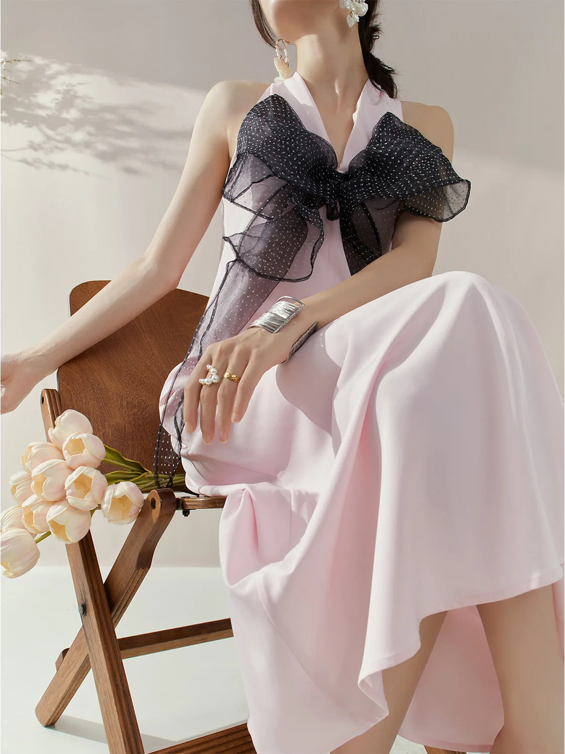 Franse Temperament Elegante Lange Avondjurken 3D Boog V-hals Mouwloos Hoge Taille Slanke A-lijn Roze Satijnen Zomerjurk Dames