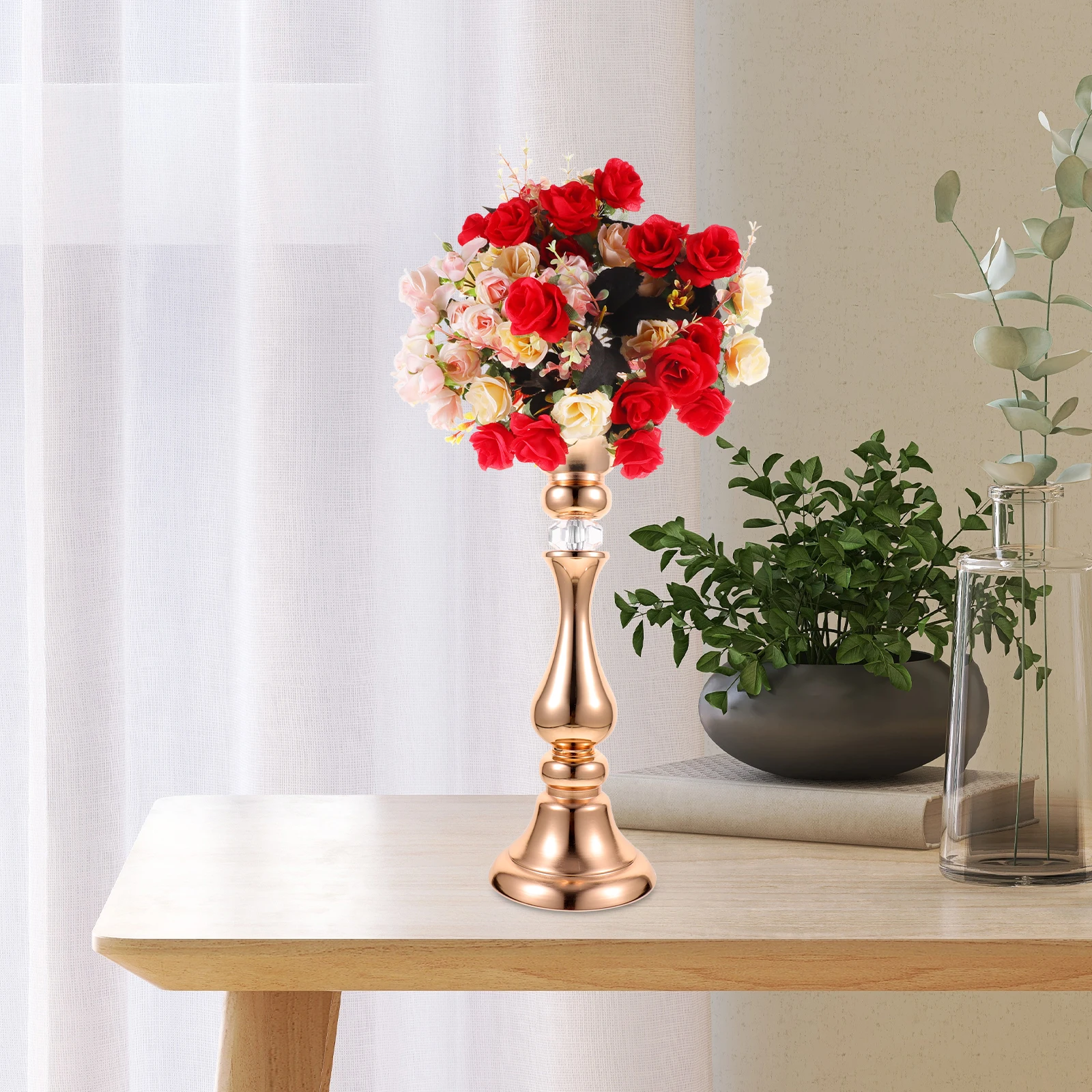 

1Pcs Road Guide Flower Vase Delicate Iron Design Floral Arrangement Vase Retro Style Decorative Flower Art Floral Art