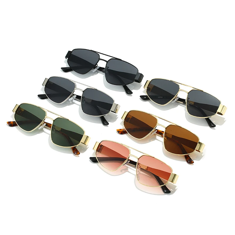 Occhiali da sole pilota con montatura in metallo Punk alla moda donna uomo Designer di marca Retro Luxury Black Green Lens Shades occhiali da sole