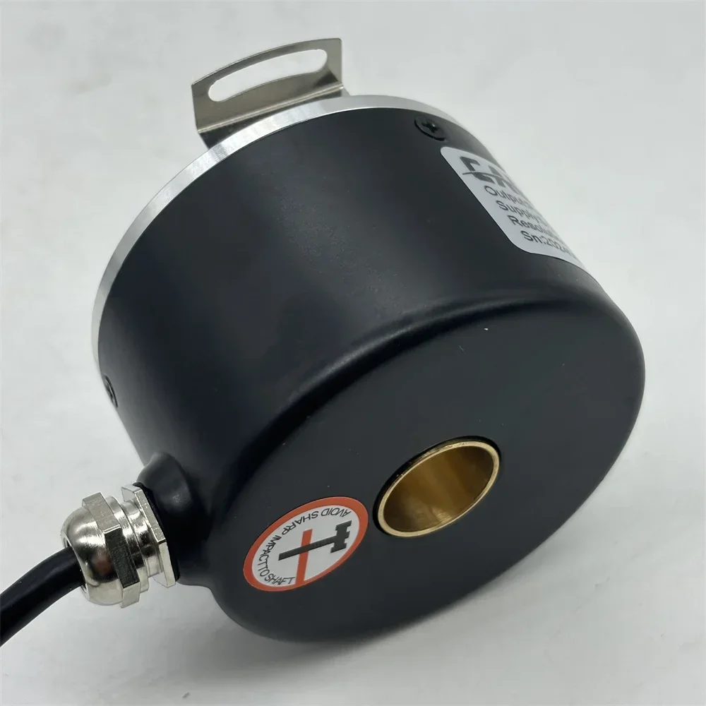 Codificador incremental oco CALT com furo passante de 15 mm 2048ppr GHH60-15G2048BMP526 push pull