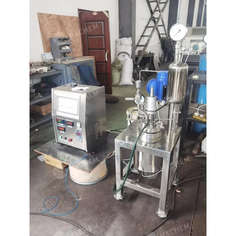 High-Pressure Laboratory Jacket Reactor with 220V Motor Core Components Pressure Vessel Floor Stand