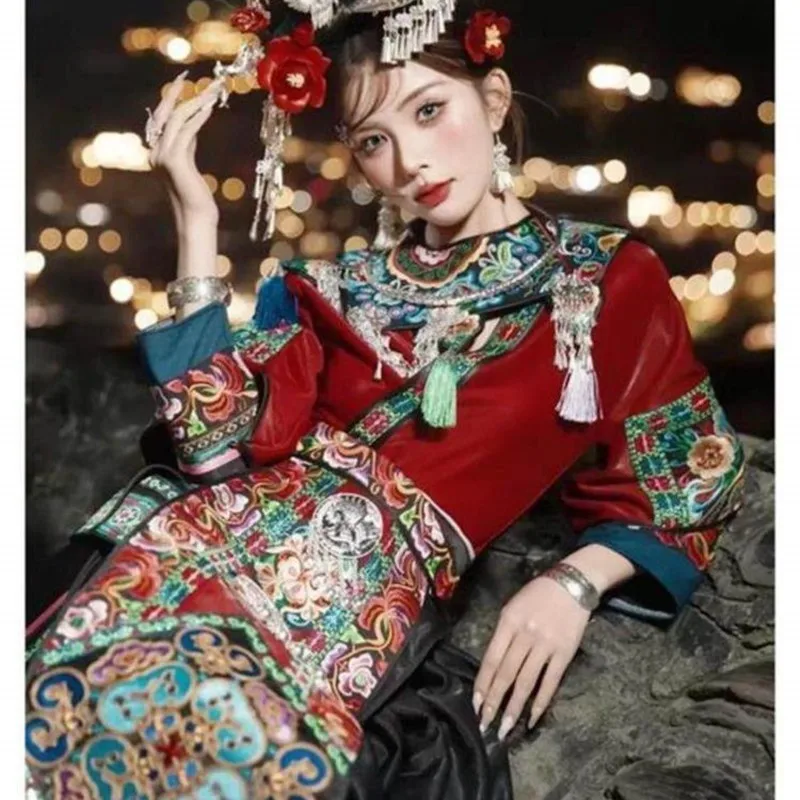 

New embroidered clothing exotic travel photography traditional costumes performance and ethnic photo sets