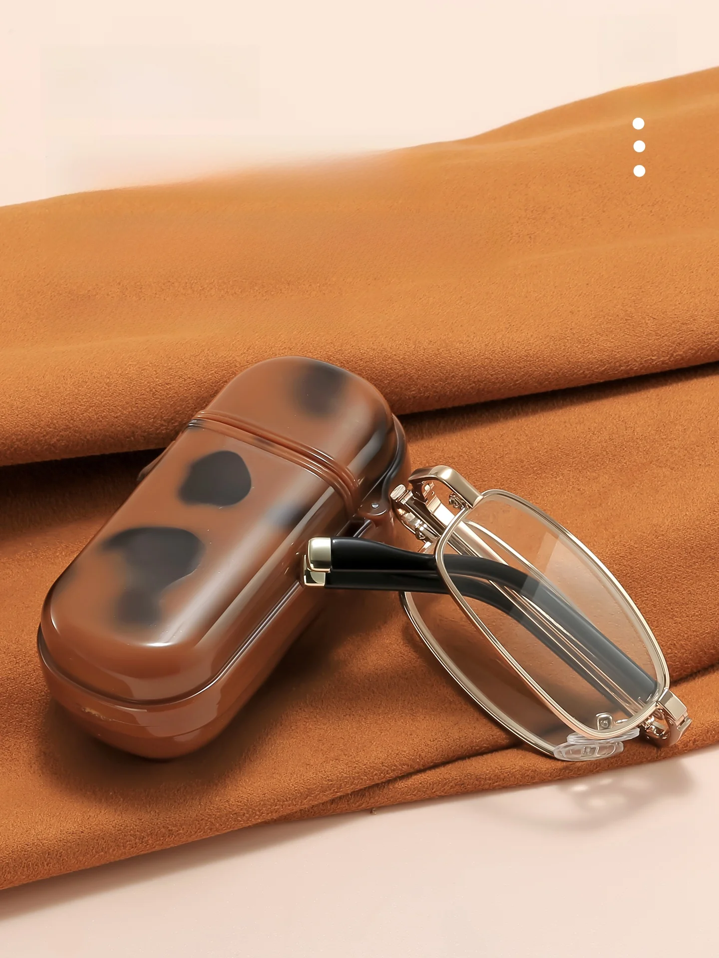 Oculos-de-leitura-portateis-em-miniatura-de-alta-definicao-com-bolsa-com-ziper-lente-de-vidro-duravel-e-resistente-a-arranhoes-para-meia-idade