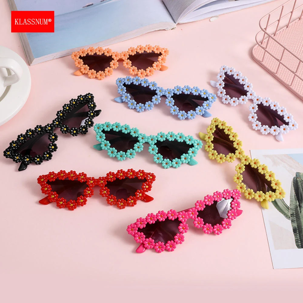 KLASSNUM Kids Flower Sunglasses Girls Boys Cat Eye Frame Glasses  Children Cute Daisy Shades Outdoor UV Protection Party Eyewear