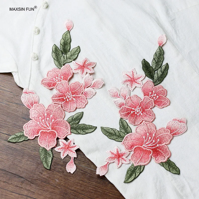 

1 Piece Pink Lily Embroidery Stickers for Cheongsam Collar Bag Sew on Down Jacket ​Cartoon Patch DIY Decoration ​