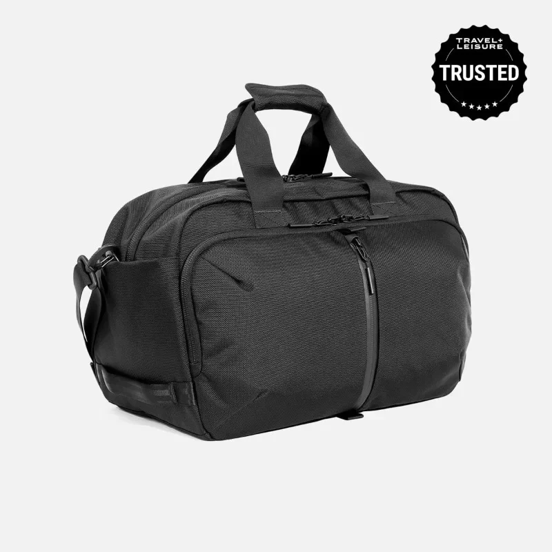 Aer Travel Duffel 3 Gym Duffel Bag Men Women Cordura Nylon Water-Resistant Ventilated Shoe Compartment Wet Pocket Carry-On