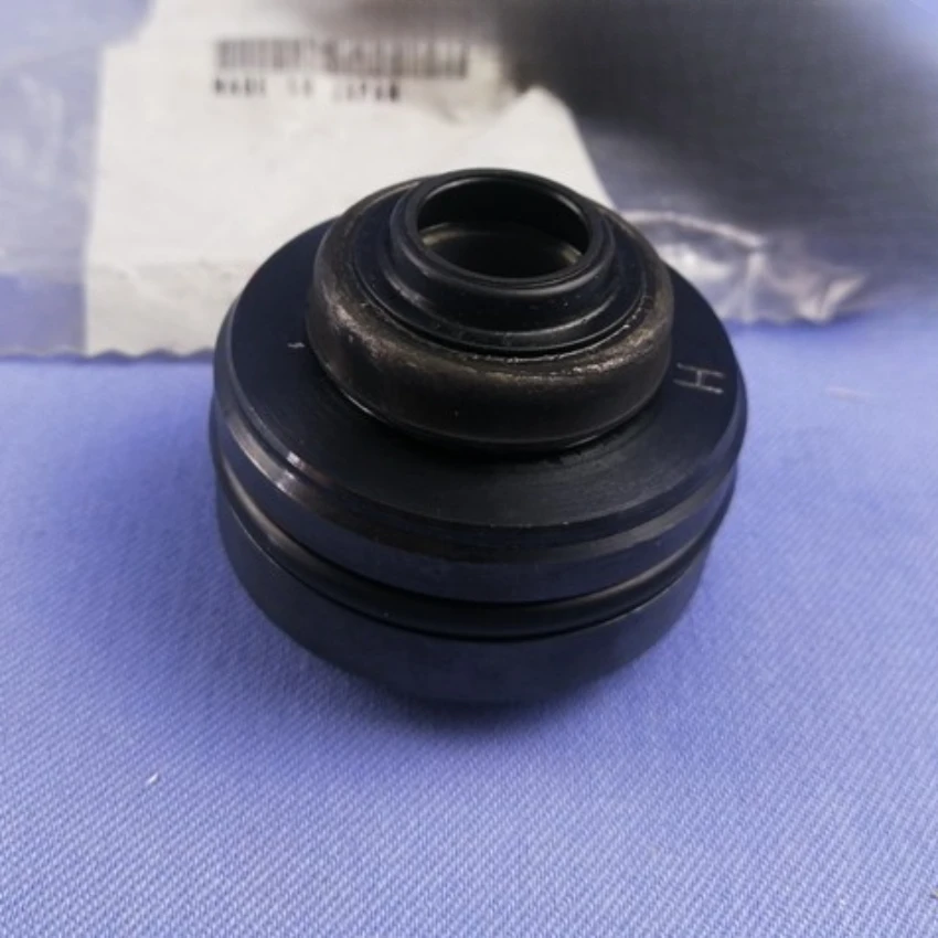 For  CR125 1993-2003 CR250R 1995-1996 Rear Oil Reducing Seal Joint Seat Assembly 52429-KZ4-901