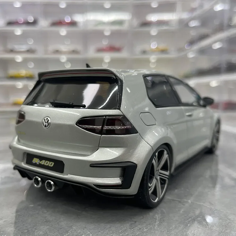 Material 1:18 Scale FOR Volkswagen Golf 7th Generation A7 R400 Simulation Resin Static Model Fans Collection Home Decoration