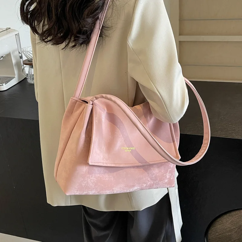 

2024 New Women Bags Korean Fashion Shoulder Crossbody Bag for Women Large Capacity Commute PU Tote Casual Purses and Handbags