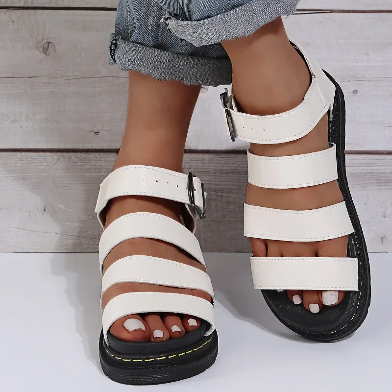 2024 New Platform Martinn Sandal Peep Toe Metal Buckle Car Stitch Roman Sandal Large Size Casual Sport Women\'s Sandal