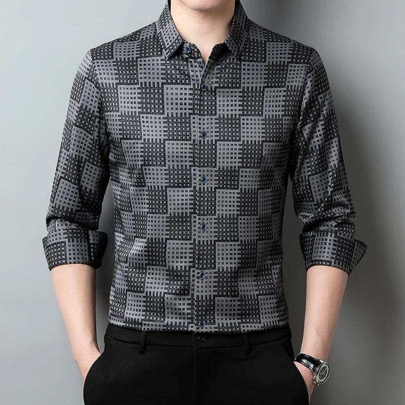 Autumn Long Sleeved Shirt for Men Business Casual Long Sleeved Plaid Shirt for Men