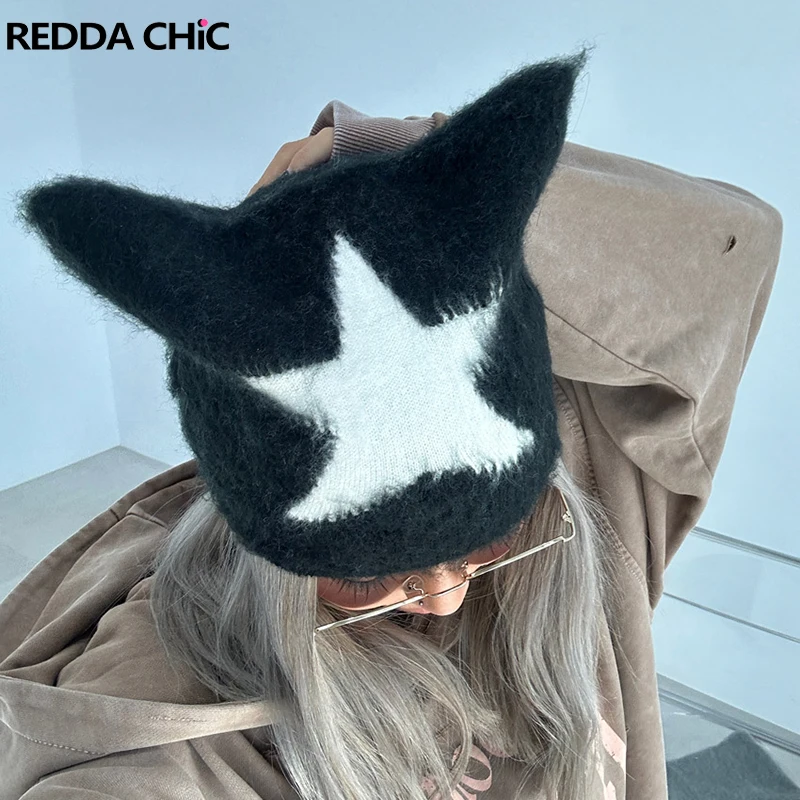 

REDDACHiC Vintage Y2k Star Cat Beanie Women Kawaii Winter Warm Knitted Hat Slouchy Crochet Hat Fashionable Grunge Accessories