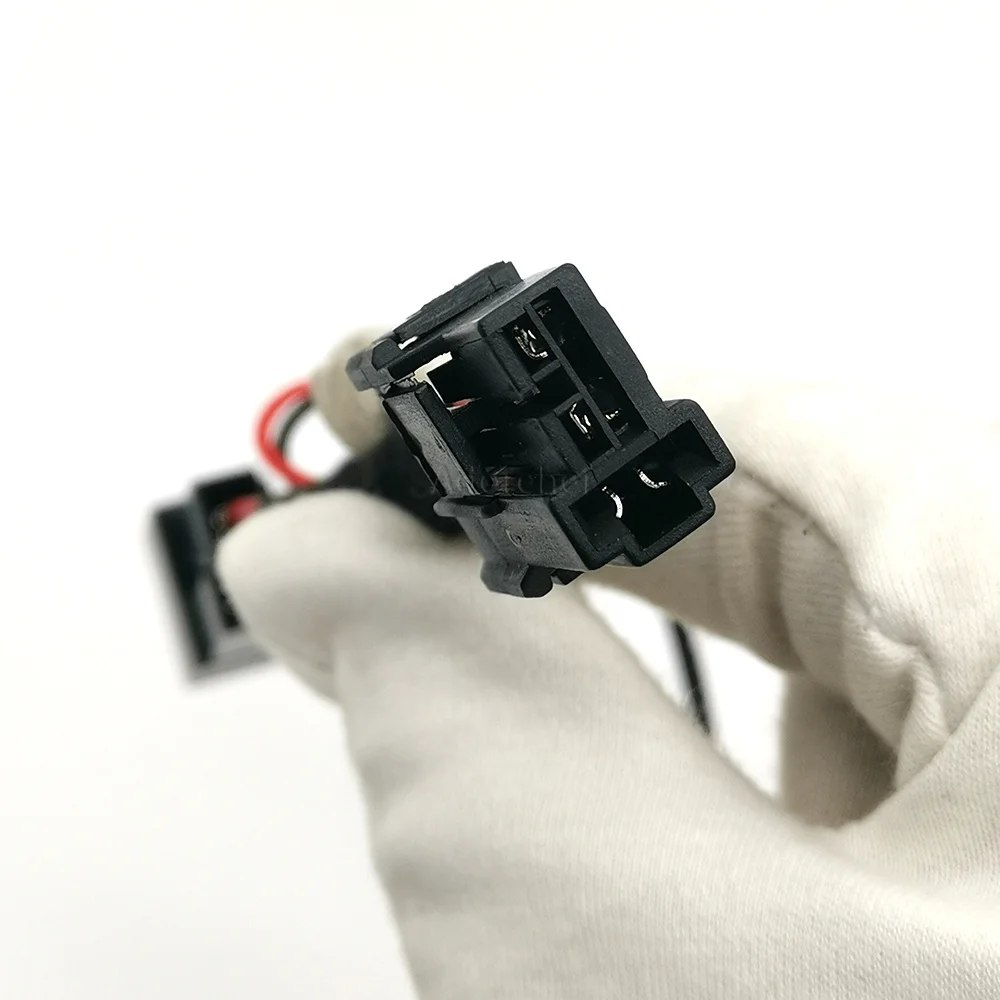 1PC Fit For Honda CRV Civic Accord Car Dual QC3.0 USB Single Type C PD Three-port Fast Phone Charger Accessories view 4