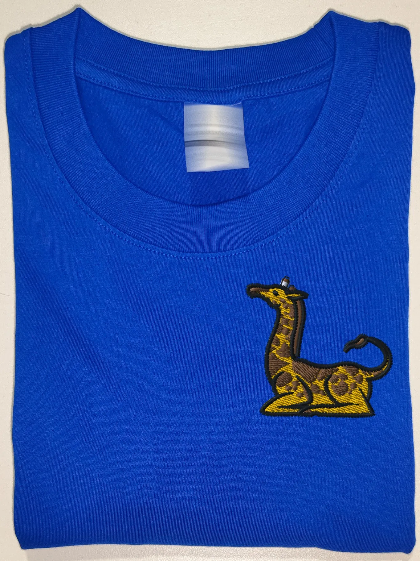 

Giraffe Animal Embroidery T-Shirts For Men Oversize Man Funny Shirts Tee Shirt Cute Animals Embroidered Tshirt Funny