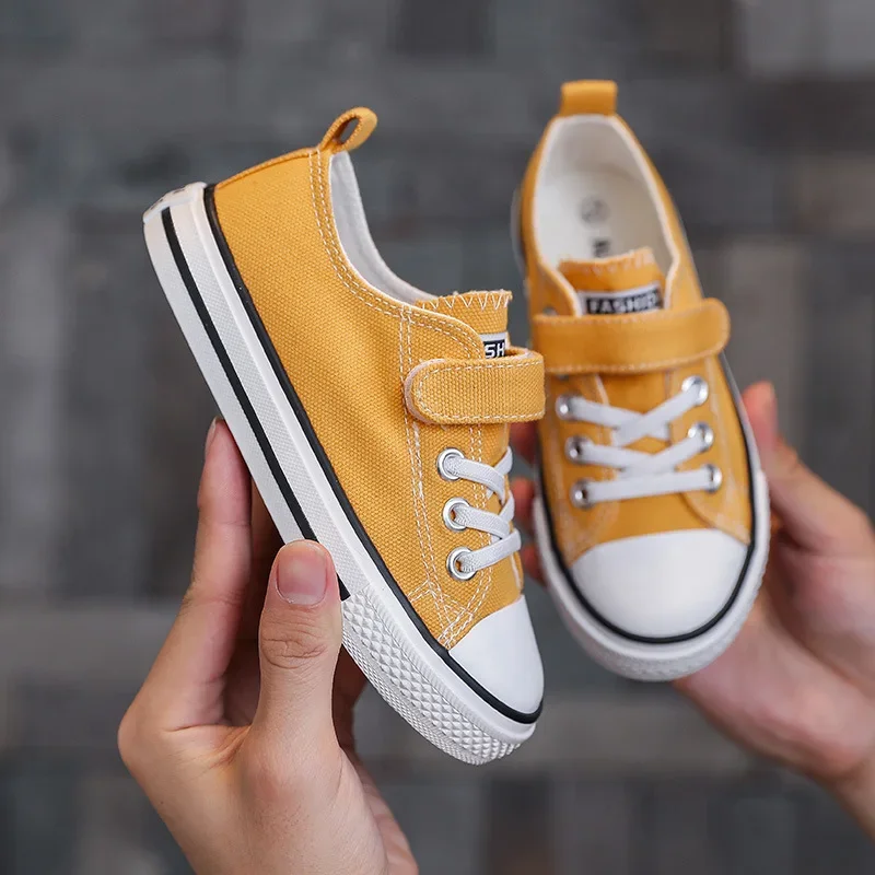 

Children Spring Autumn Low Top Board Shoes Girls Soft Soled Canvas Shoes Boys Casual Cloth Shoes Solid Color Neutral Velcro