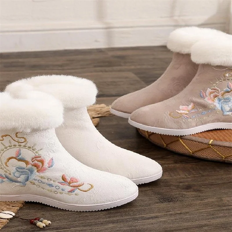 Anime Heels Retro Round Head Shoes Winter Hanfu Increased Boots Cosplay Women Ancient Clothing Flower Embroidery Costume