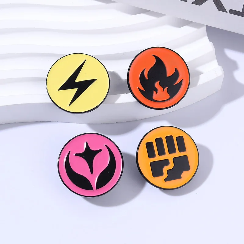 Vintage Brooches Cartoon Round Energy Symbol Metal Badges Small Gifts Wholesale Bag Pins for Caps Backpack Accessories Brooch
