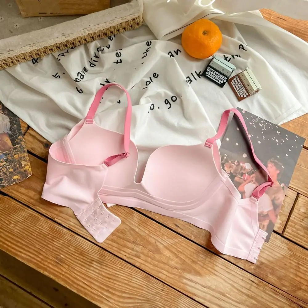 حمالة صدر حلوة ضيقة لاسلكية عميقة على شكل حرف V مضادة للترهل ومضادة للصدمات للنساء ملابس داخلية بدون خياطة ملابس داخلية رياضية #4