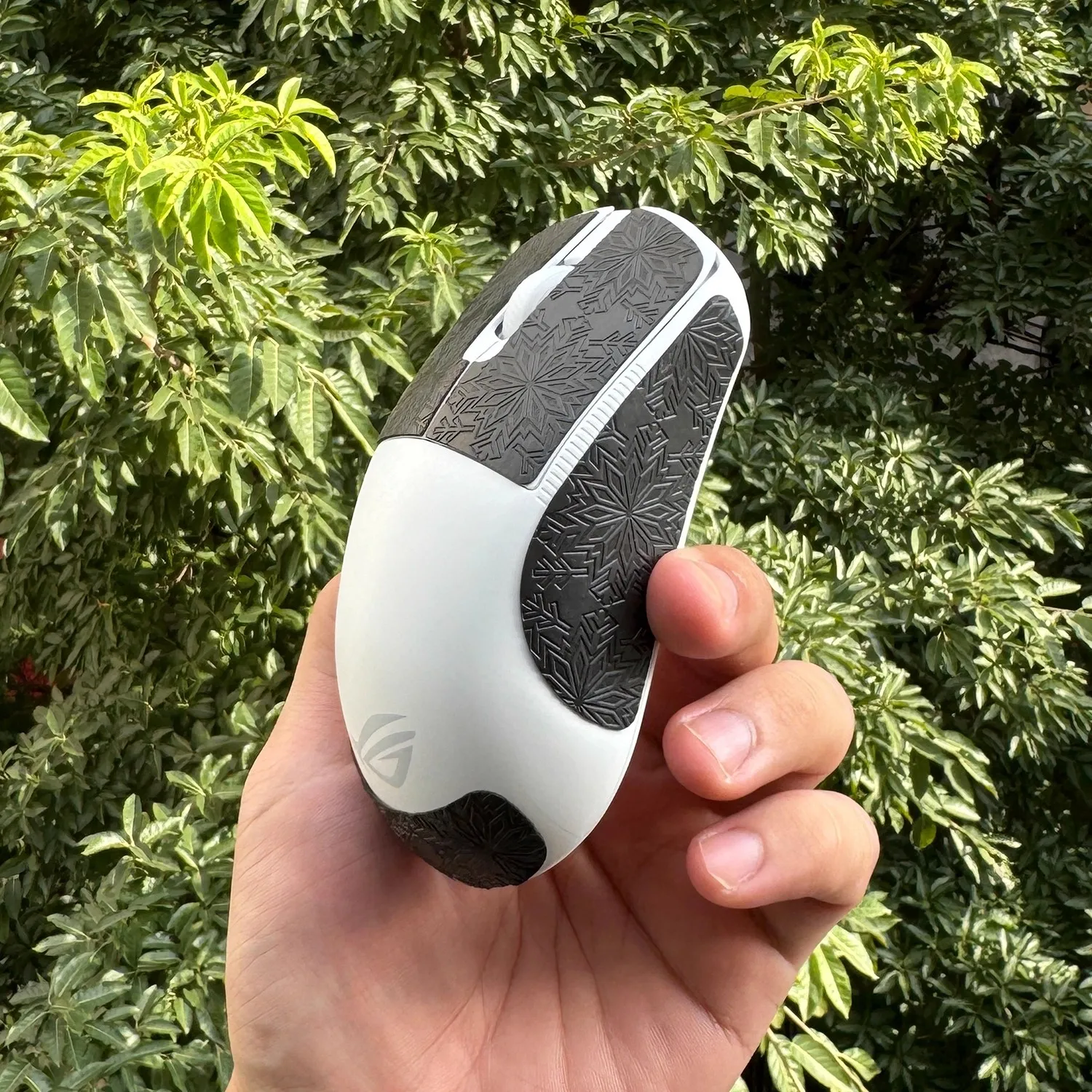 ملصق ماوس خفيف الوزن مانع للانزلاق لـ ASUS ، ROG ، Harpe ، ACE ، صغير ، مانع للانزلاق ، ندفة الثلج فائقة الرقة ، نسيج سحلية ، مجموعة واحدة