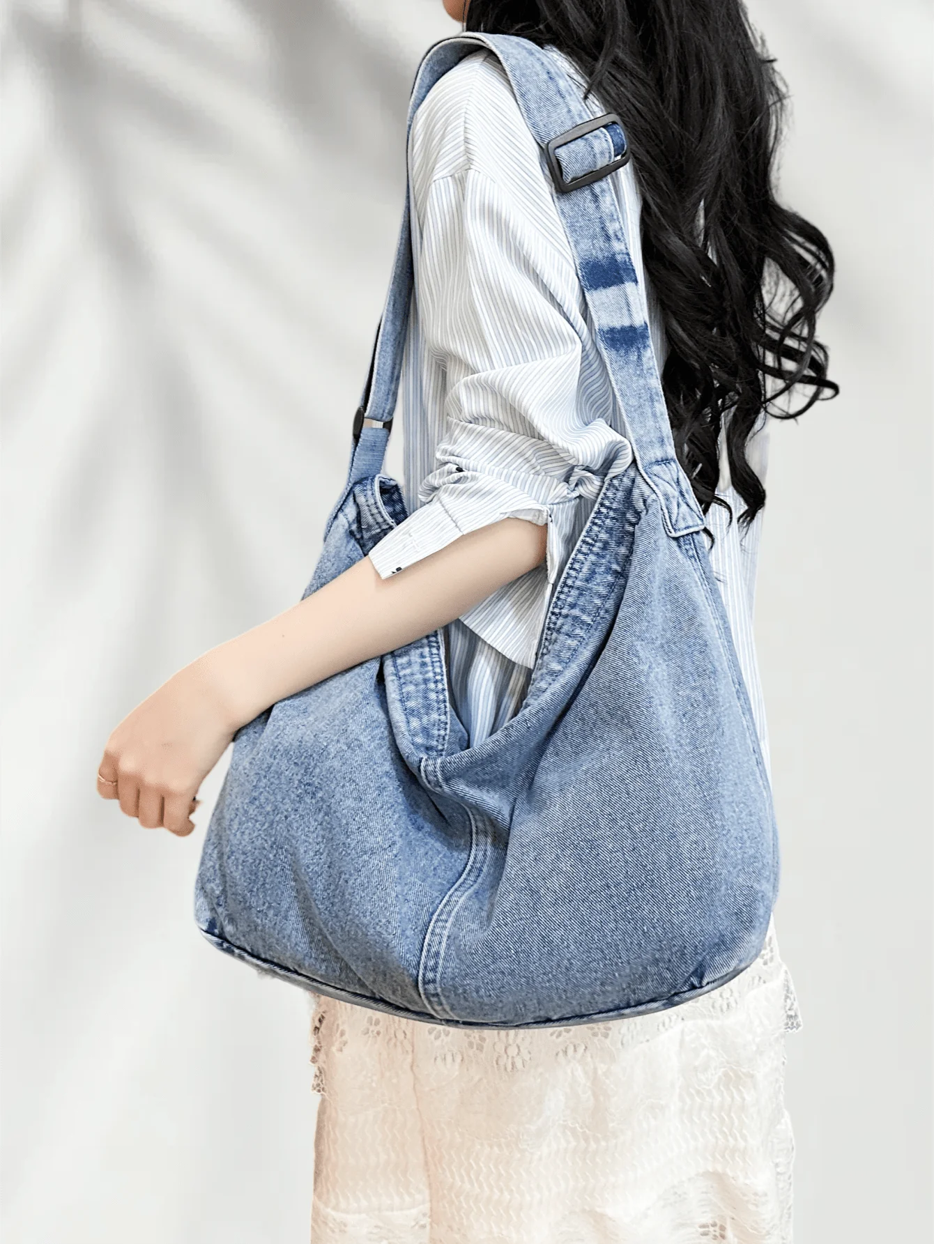 

Blue Minimalist Casual Shoulder Bag / Large Capacity Crossbody Bag / Wide Strap Hobo Style Women Bag / Casual College Style School/University Tote Bag / Versatile Canvas Shopping Bag , Blue
