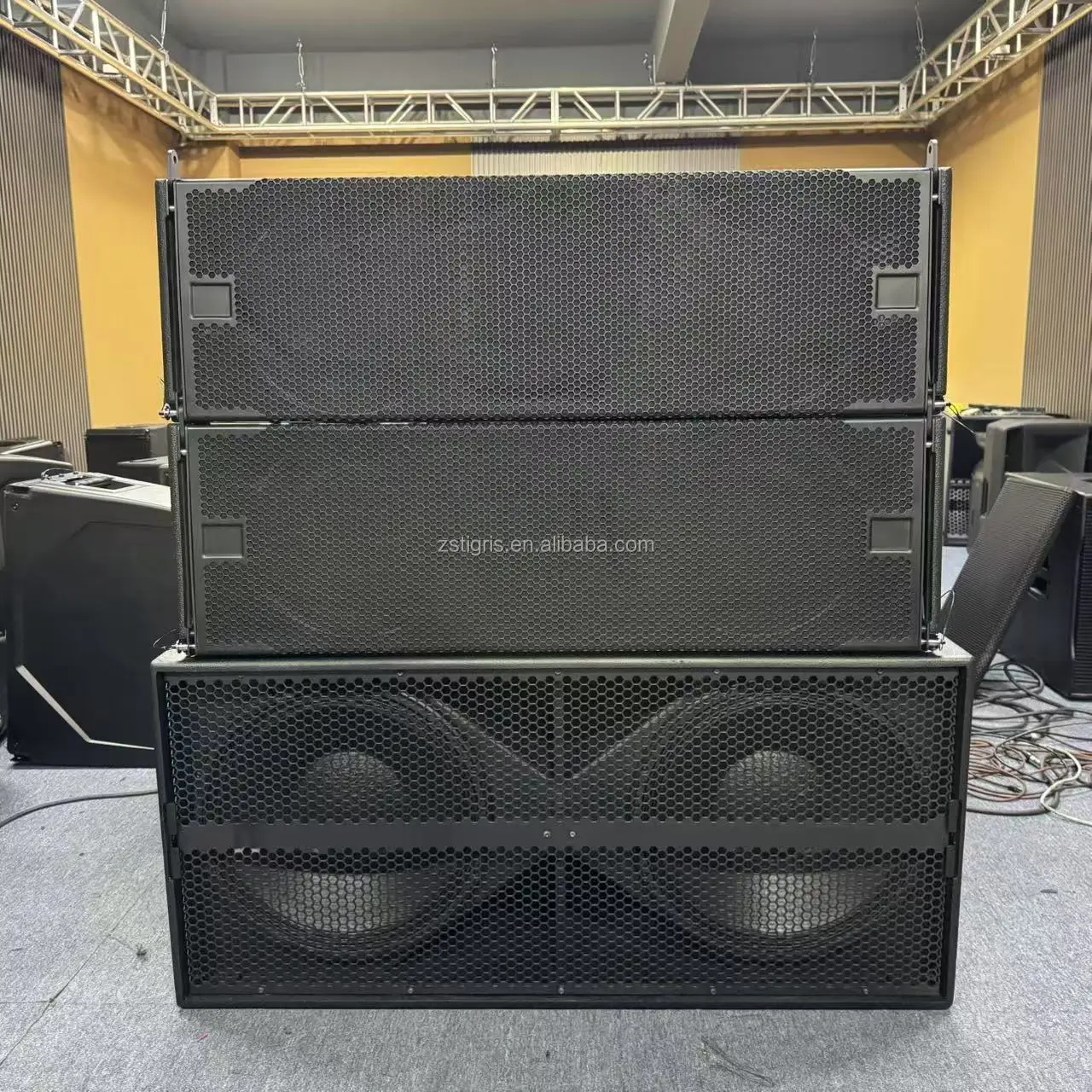 VTX A12 Dual12in 3Way Passive Line Array Weatherproof for Outdoor Stadium & Church Worship Event