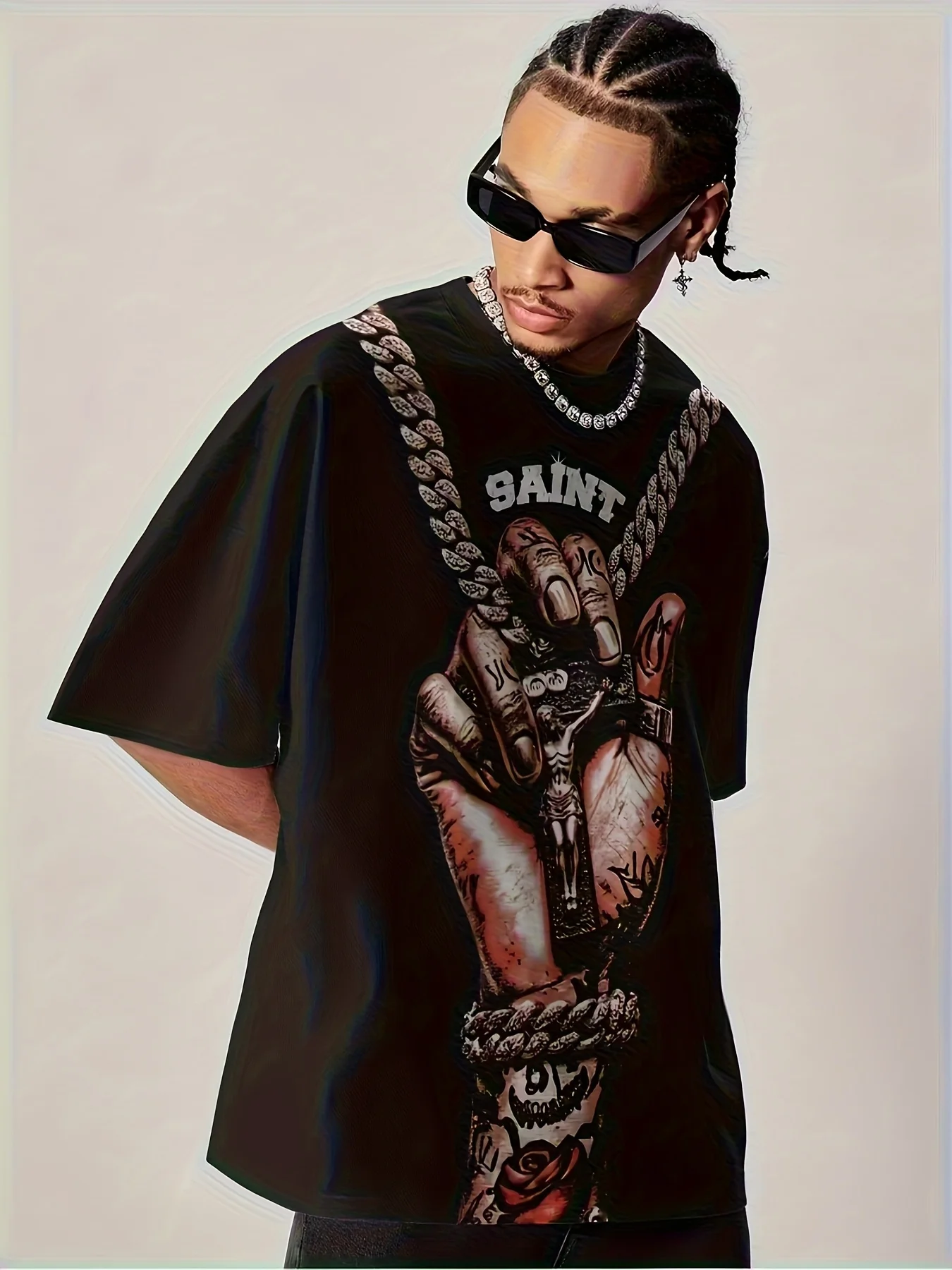 Unisex Vintage Hip Hop Graphic T-Shirt, Saint Tattoo Hand Cuban Chain Print Crew Neck Short Sleeve Streetwear Tee
