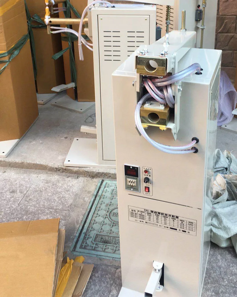 HotManufacturer Pedal Type Spot Point, Spot Welders for HVAC Air Duct Machine Welding Equipment