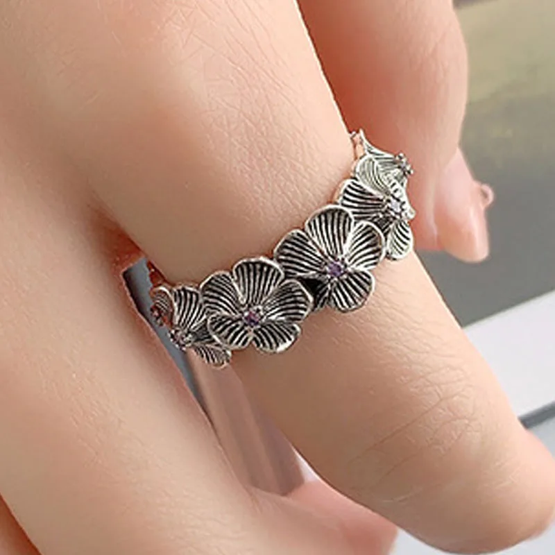 

925 Sterling Silver Golden Vintage Flower Engagement Rings For Women Jewelry Ladies Party Accessories Jewellery Money 925