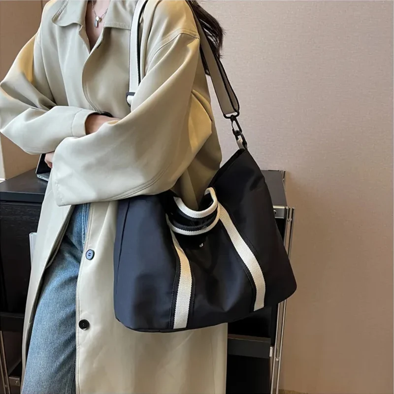 Handbags For Women Designer Luxury Beach Bag High Quality 2024 Lightweight Large Capacity Canvas Shoulder Bag Travel Bag
