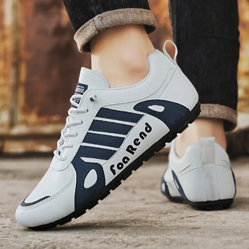 أحذية للرجال موضة حذاء رياضة كاجوال عدم الانزلاق الراحة الاتجاه تشغيل حذاء لينة وحيد تنفس أحذية جلدية للرجال Zapatillas Hombre