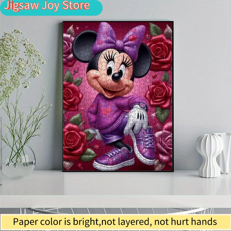 Disney Puzzle mit buntem, künstlerischem Muster, Minnie Mouse-Familieninteraktion, lebendiges abstraktes Design, kratzfest,