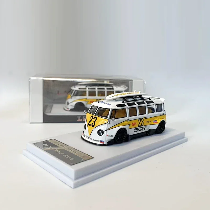 

LF 1:64 T1 Bus Kombi Wide Body Alloy Die-Cast Van Model Car -Flash No.23 Coating