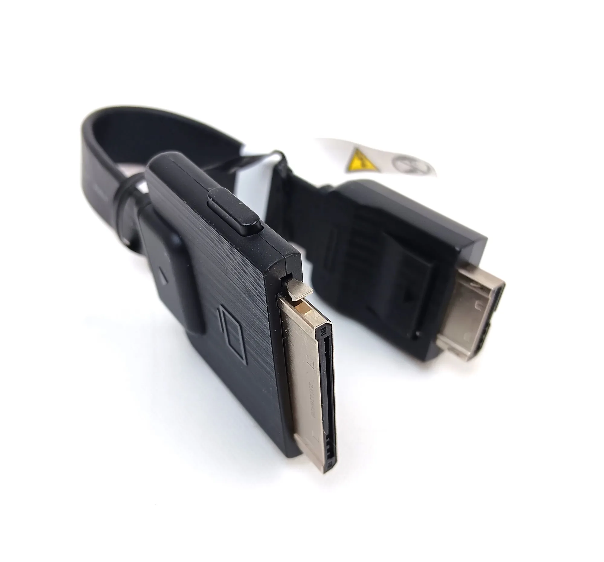 

Кабель Samsung One Connect для телевизора QN85QN900DF — короткий — бывший в употреблении — как новый