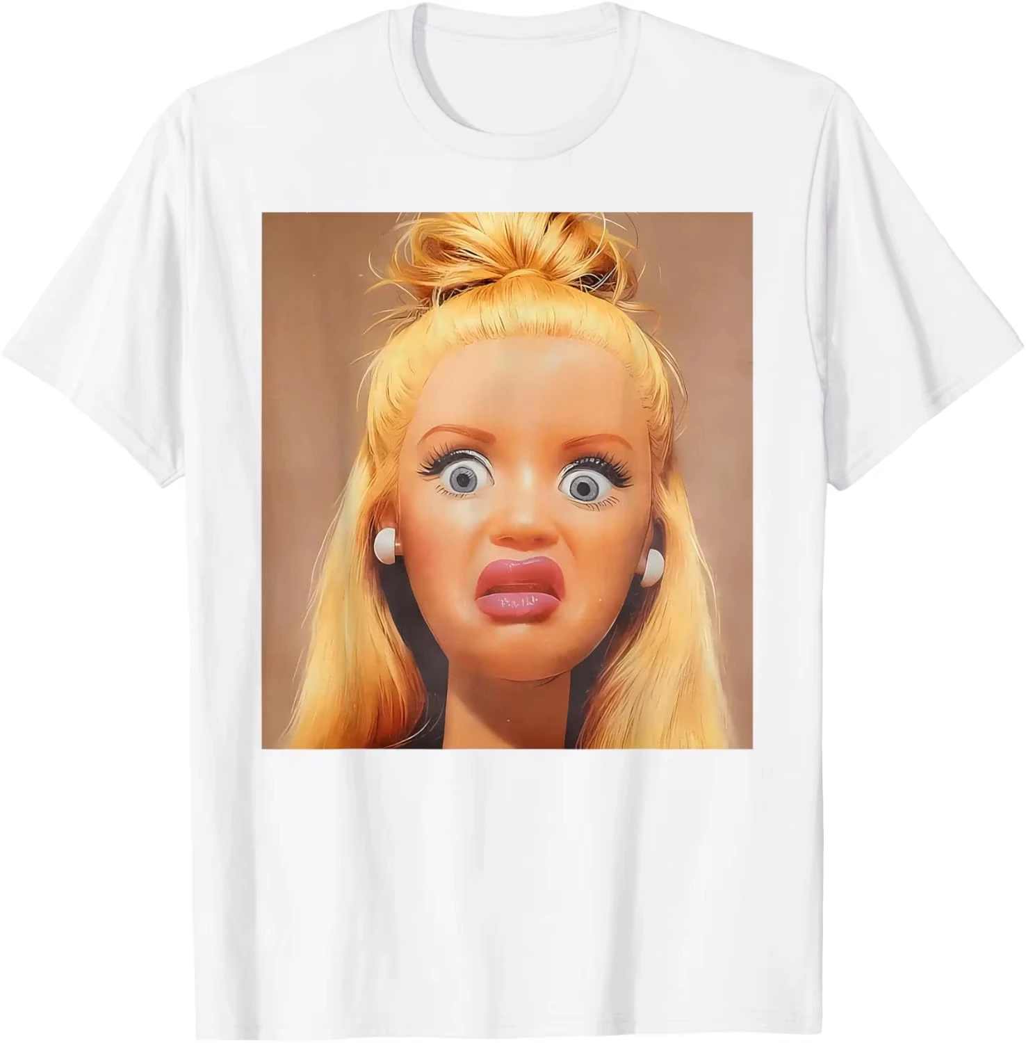 Funny Shirt Featuring The Disgusted Face Meme Doll Babe Men's T Shirt Cotton Tee Women Summer Novelty Oversize Casual Humor Meme