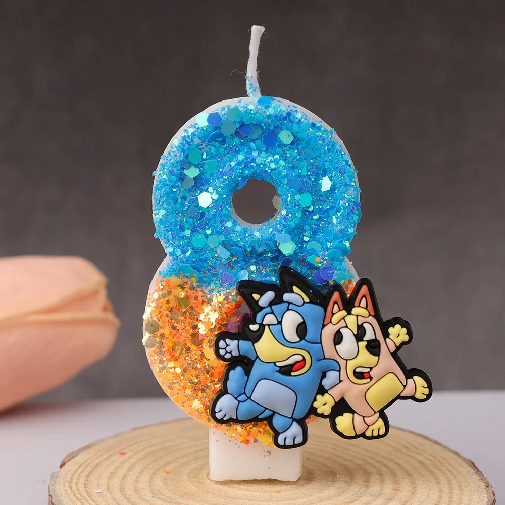 NIEUWE 0-9 Nummer Blauw Bingo Anime Kaars Leuke 3D Stripfiguur Party Cake Plug-in Verjaardagstaart decoratie Gift 2025