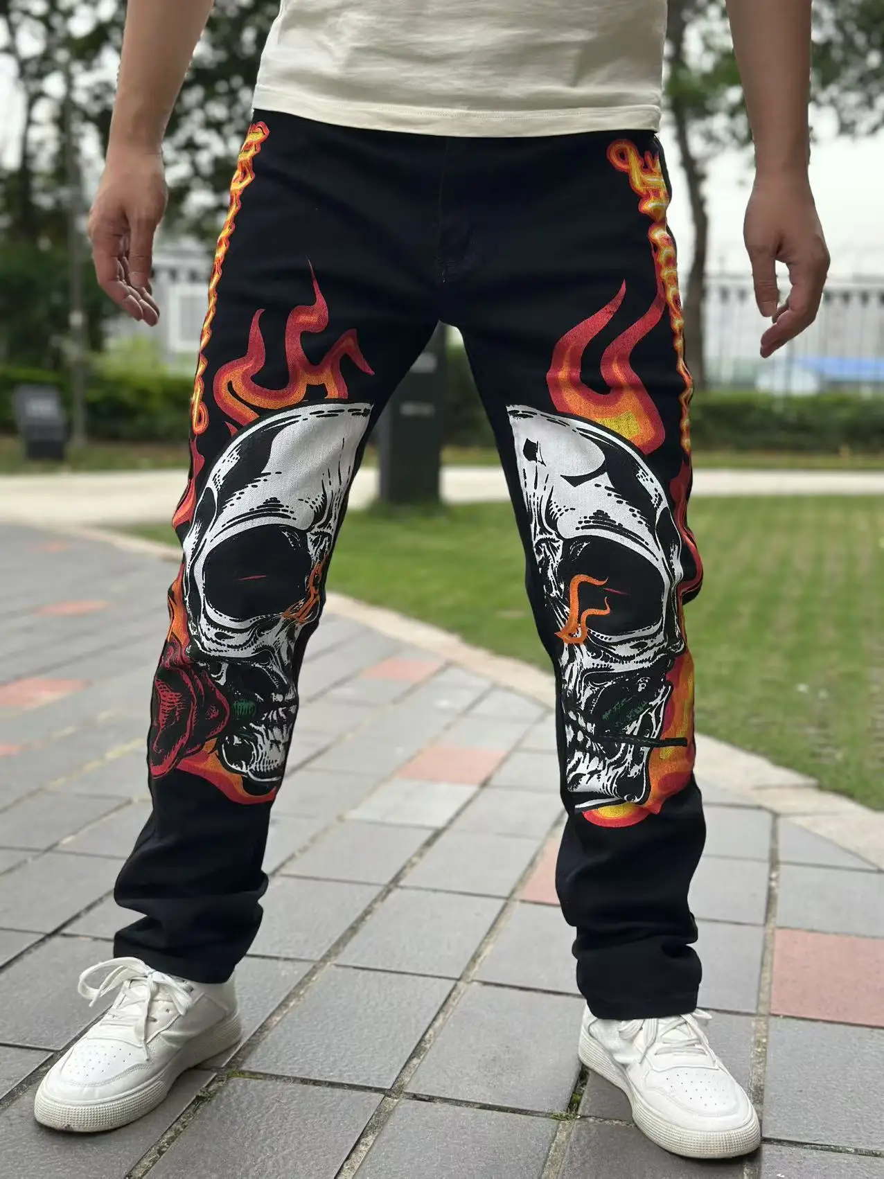 

Classic Men's Denim Jeans Devil Print Fashion Trend Black Color Slim Waist Long Trousers