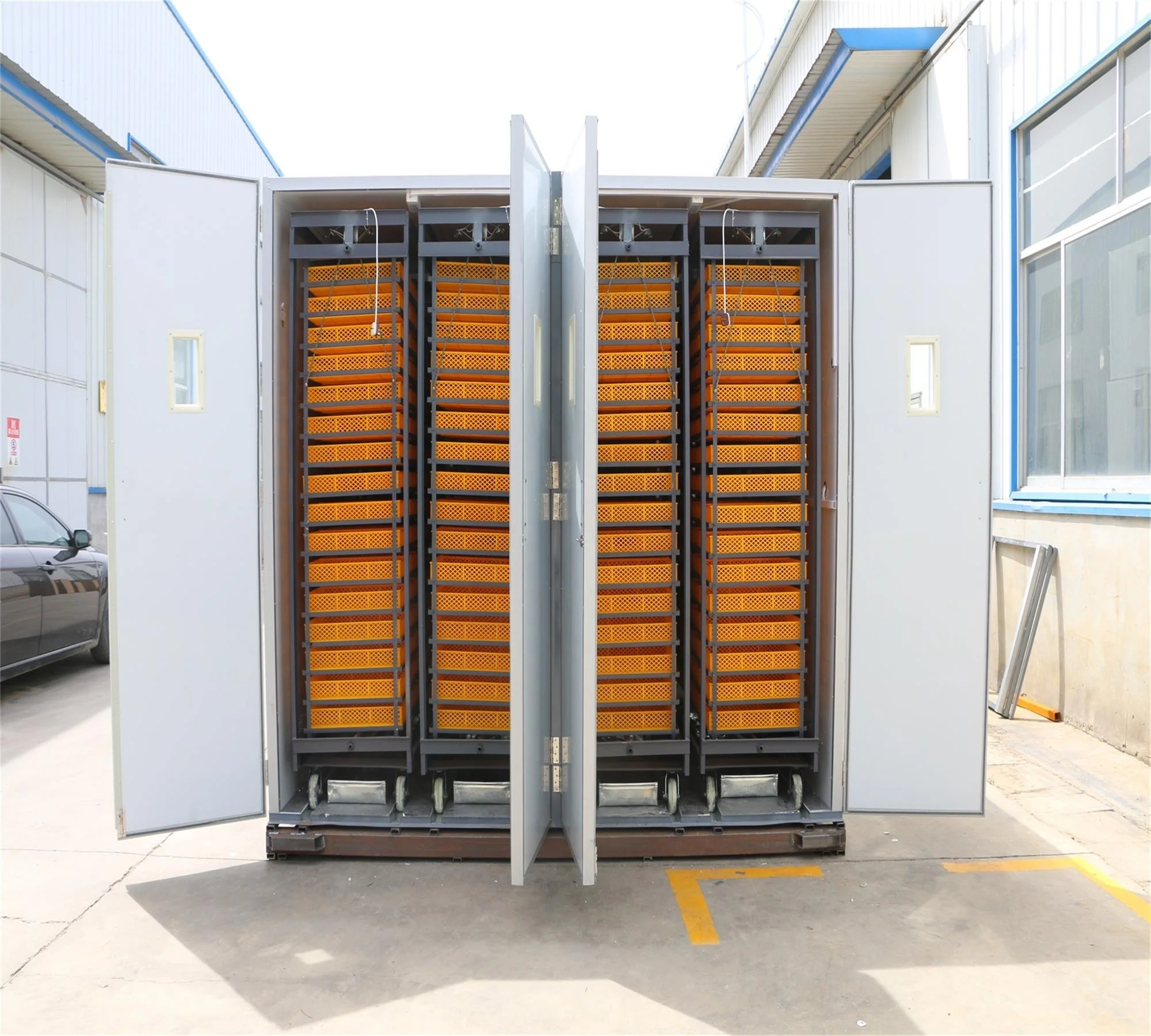 

Big Incubation Equipment 22528 Chicken Eggs Incubator