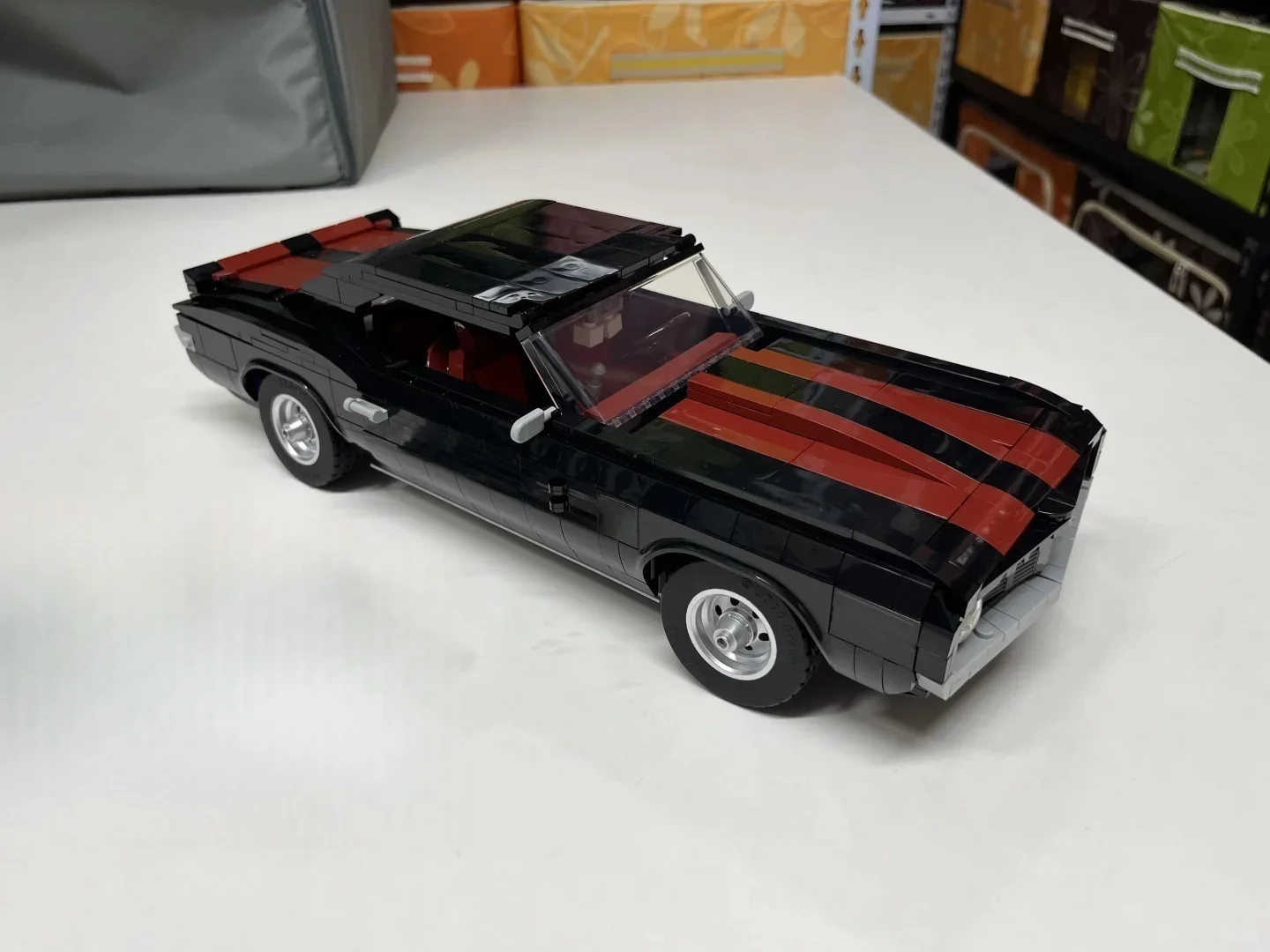 

Новая модель черного автомобиля MOC, 1456 деталей, конструктор для дома, подарок для мальчиков и девочек