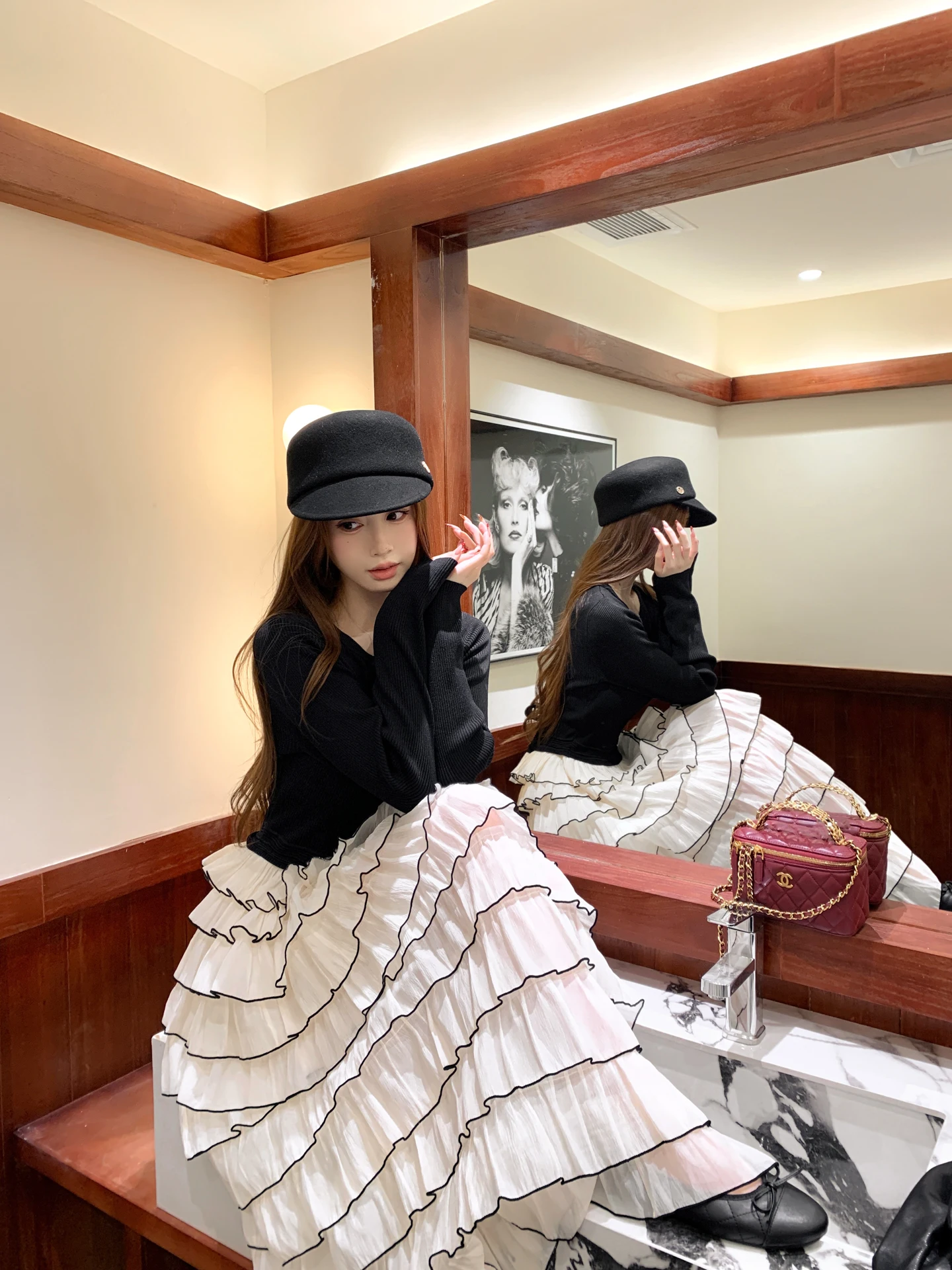 

JUNSTUDIO Layered Aesthetic Heavy Knit Spliced Dr Cake Skirt Long Sve Long Dr French Sle Loose Fit Casual Wear