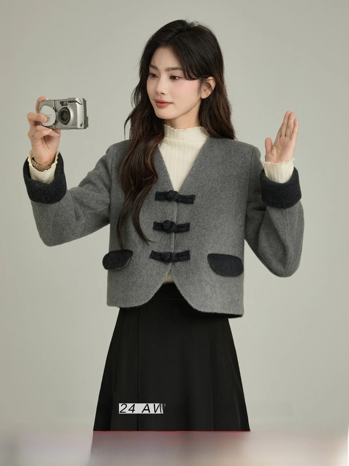 

ey V-Ne ort Double-Faced Camere Woolen Coat for Women Winter Knot Warm Outerwear Commute Sle Long Sve